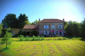 La Barbarde - Grande demeure familiale au charme authentique, Moussac